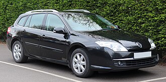 330px-2008_Renault_Laguna_Dynamique_Estate_2.0_Front