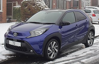 330px-2022_Toyota_Aygo_X_Edge_1.0_VVT-i_(Front)