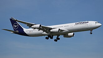 330px-Frankfurt_Airport_Lufthansa_Airbus_A340-313_D-AIGY_(DSC02566)