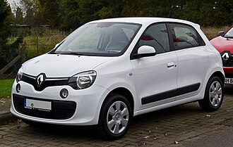 330px-Renault_Twingo_Dynamique_(III)_–_Frontansicht,_24._Oktober_2015,_Münster