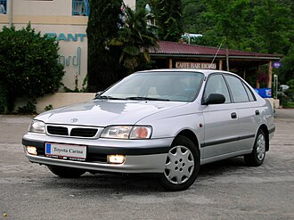 330px-Toyota_Carina_E