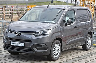 330px-Toyota_ProAce_City_IMG_3780