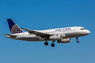 330px-United_Airbus_A319_(13942617705)