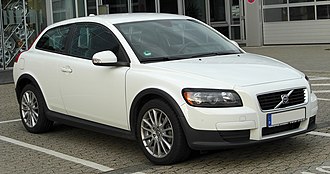 330px-Volvo_C30_1.6_front_20100918