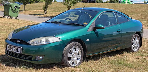 512px-2001_Ford_Cougar_2_2.5_Front