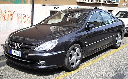 512px-2008_Peugeot_607_front (1)