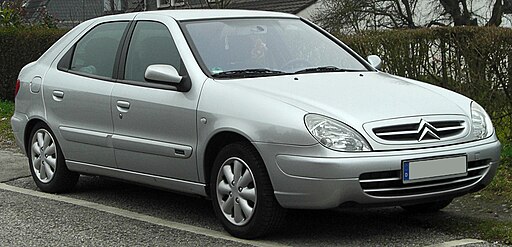 512px-Citroën_Xsara_(Facelift)_–_Frontansicht,_17._März_2011,_Wülfrath