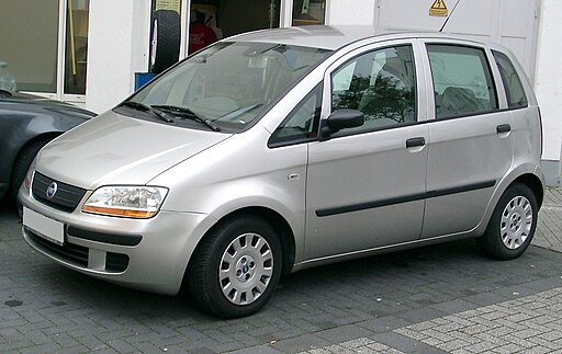512px-Fiat_Idea_front_20071102