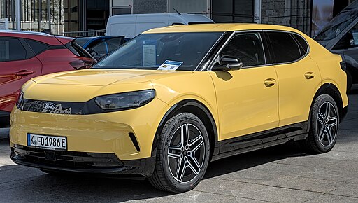 512px-Ford_Capri_(2024)_Autofrühling_Ulm_2025_DSC_8721