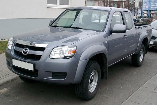 512px-Mazda_BT-50_front_20080103