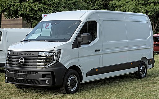 512px-Nissan_Interstar_III_DSC_8875