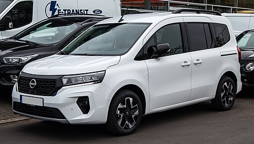 512px-Nissan_Townstar_Kombi_1.3_DIG-T_130_Tekna_–_f_25042024