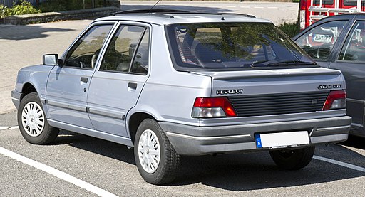 512px-Peugeot_309_GR_rear_20140731