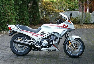 FJ1200_3CV